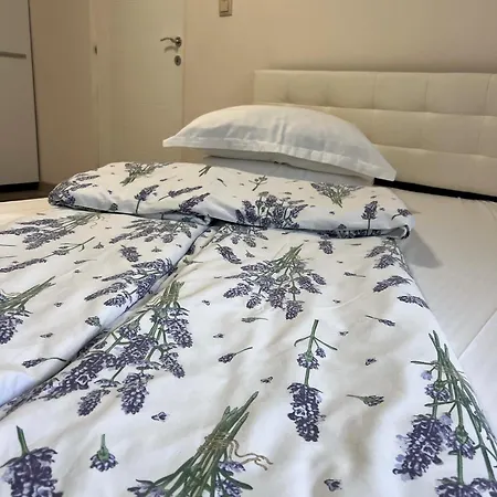アパート Casa Sema